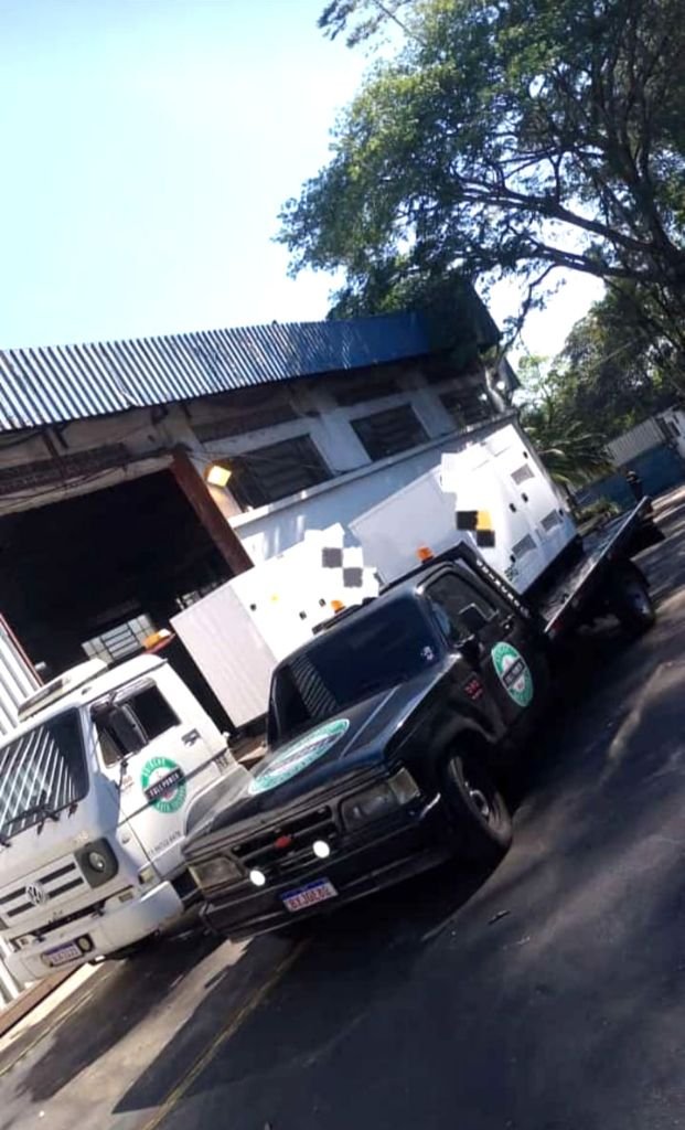 Frota própria de guinchos 24 horas em Diadema